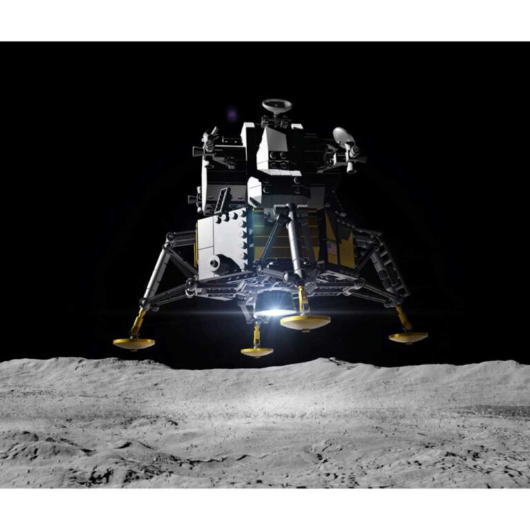 LEGO 10266 NASA Apollo 11 Maanlander - 10266 1 49 scaled