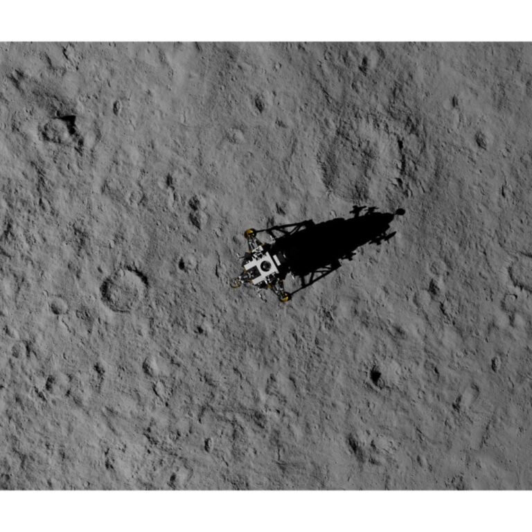 LEGO 10266 NASA Apollo 11 Maanlander - 10266 1 52 scaled