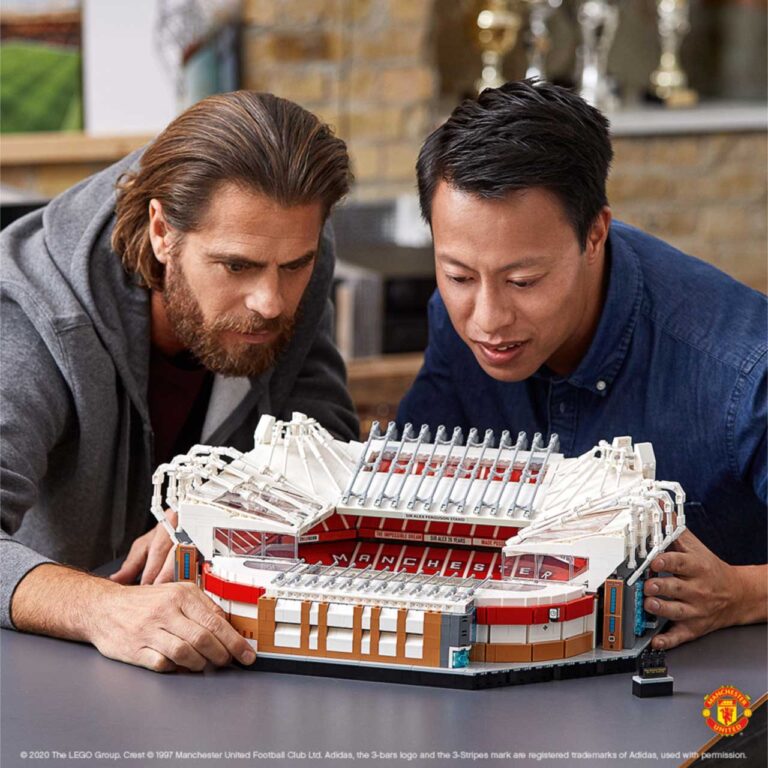 LEGO 10272 Creator Expert Old Trafford - Manchester United - 10272 1 107