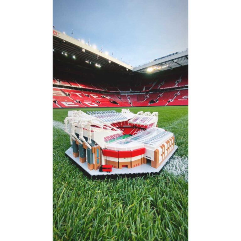LEGO 10272 Creator Expert Old Trafford - Manchester United - 10272 1 141