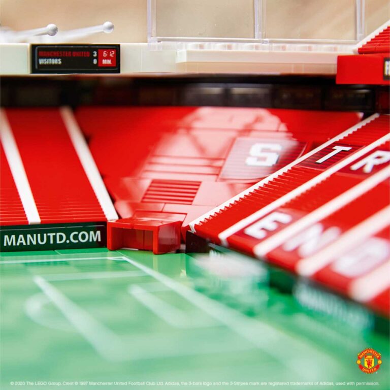 LEGO 10272 Creator Expert Old Trafford - Manchester United - 10272 1 90