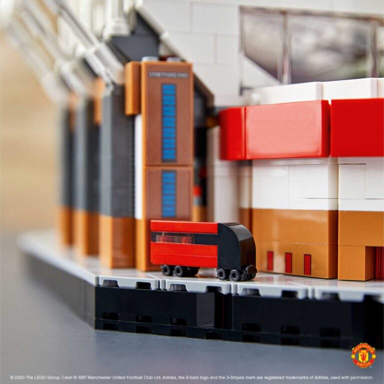 LEGO 10272 Creator Expert Old Trafford - Manchester United - 10272 1 95