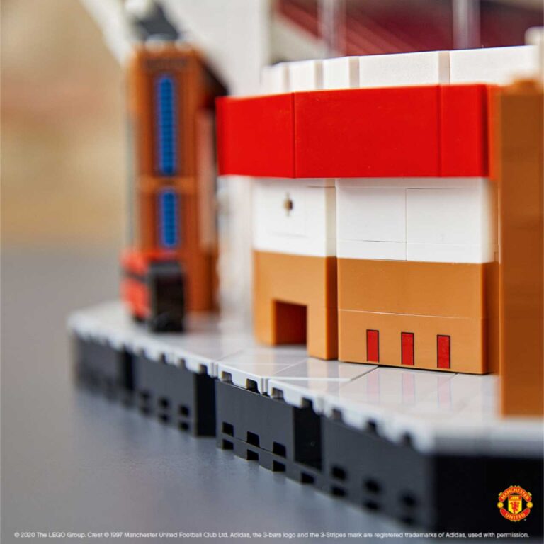 LEGO 10272 Creator Expert Old Trafford - Manchester United - 10272 1 97