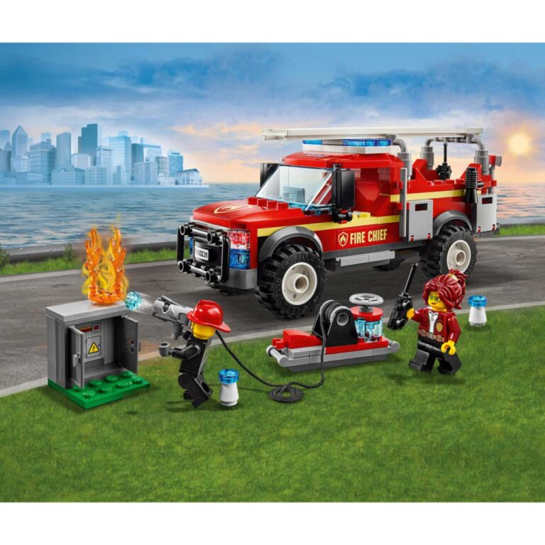 LEGO 60231 City Reddingswagen van brandweercommandant - 60231 1 2 scaled