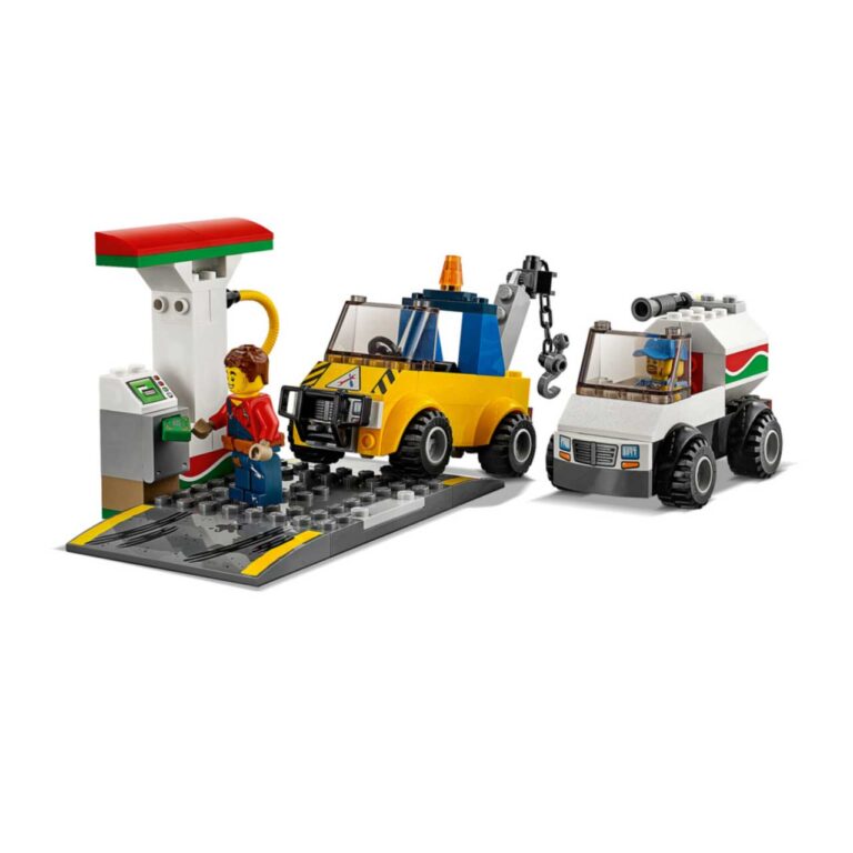 LEGO 60232 City Garage - 60232 1 16 scaled