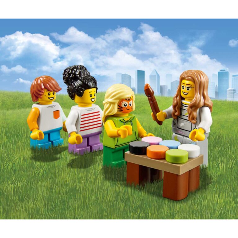LEGO 60234 City Personenset - kermis - 60234 1 4 scaled