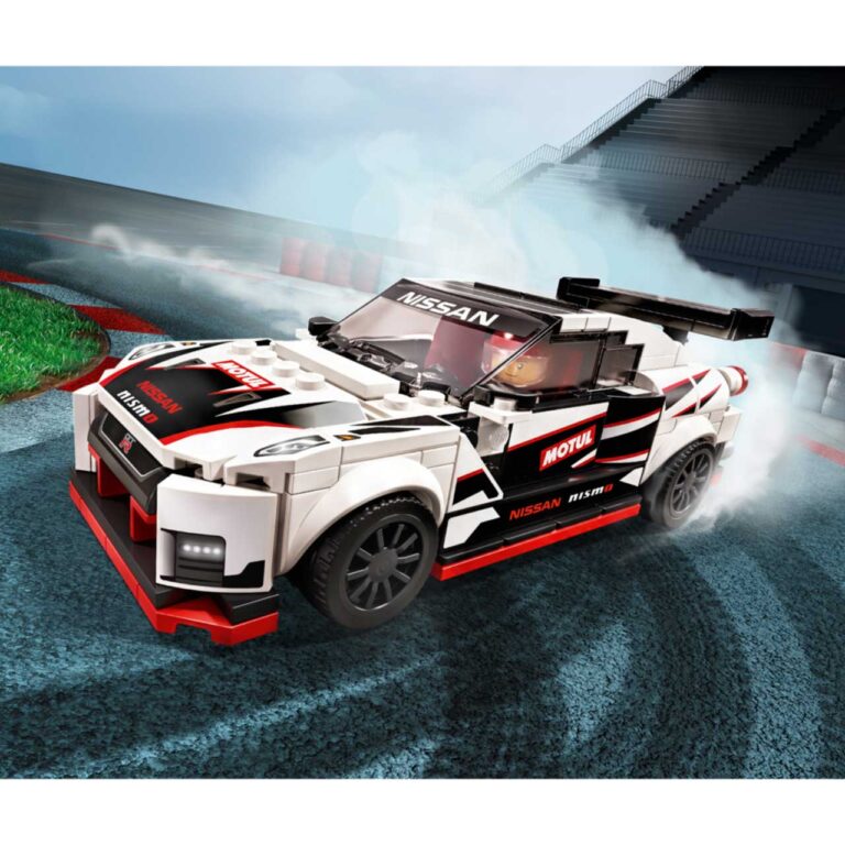 LEGO 76896 Speed Champions Nissan GT-R NISMO - LEGO 76896 INT 3