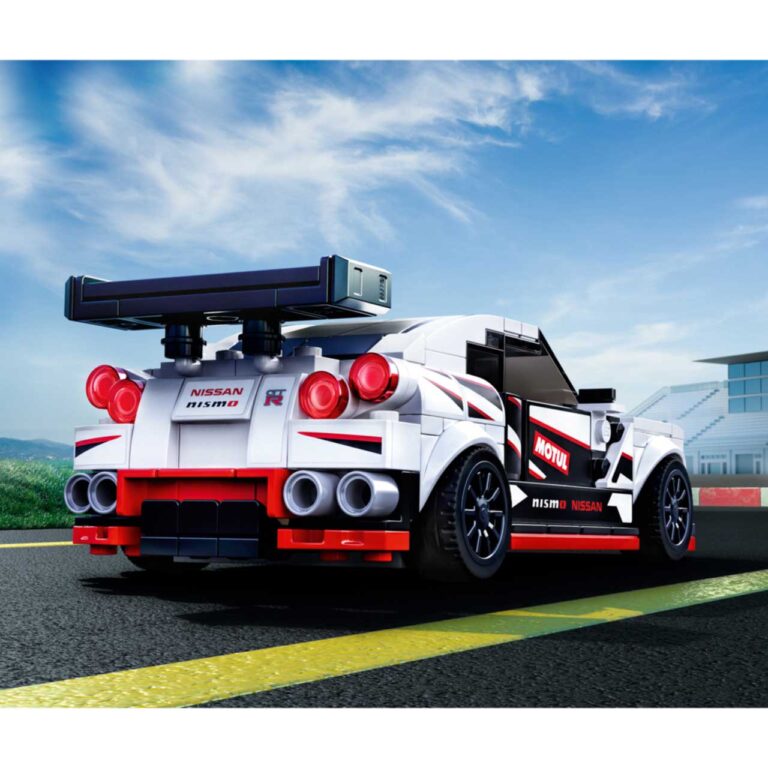 LEGO 76896 Speed Champions Nissan GT-R NISMO - LEGO 76896 INT 4