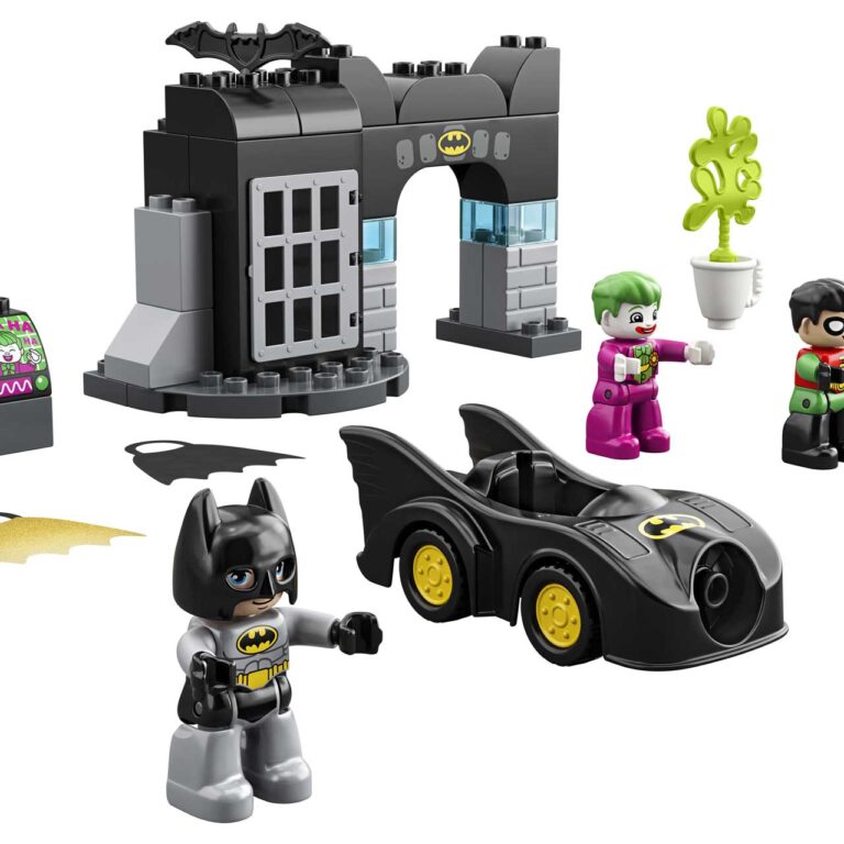 LEGO 10919 Batcave - LEGO 10919 INT 2