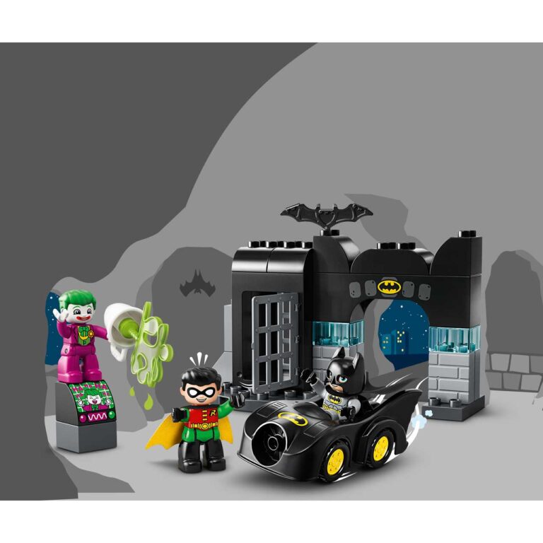 LEGO 10919 Batcave - LEGO 10919 INT 3