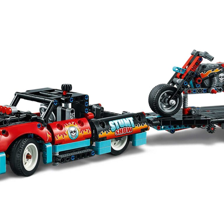 LEGO 42106 Truck en motor voor stuntshow - LEGO 42106 INT 23