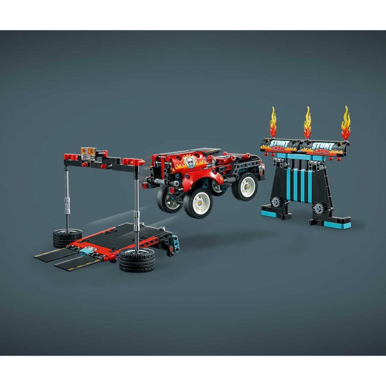 LEGO 42106 Truck en motor voor stuntshow - LEGO 42106 INT 4