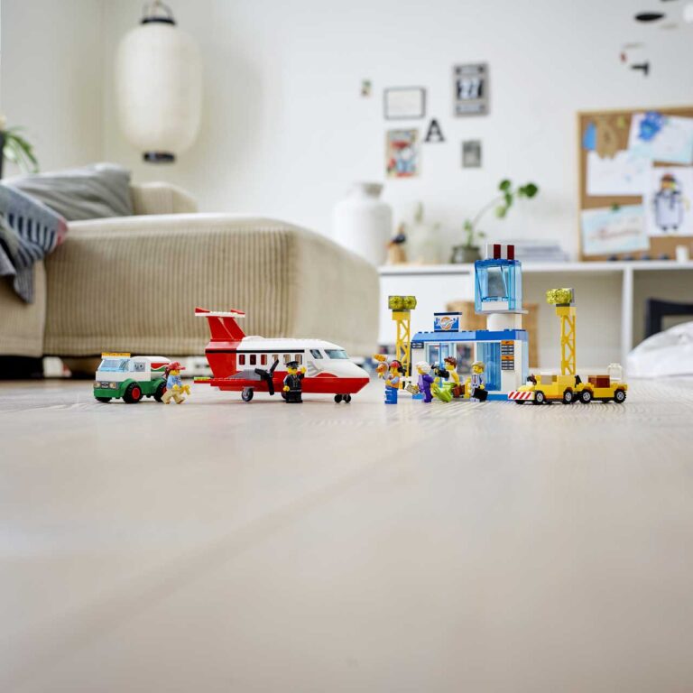 LEGO 60261 Centrale luchthaven - LEGO 60261 INT 9