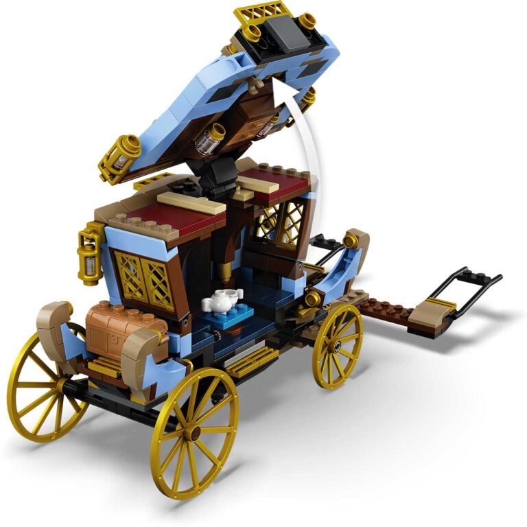 LEGO 75958 De koets van Beauxbatons: aankomst bij Zweinstein™ - LEGO 75958 INT 25