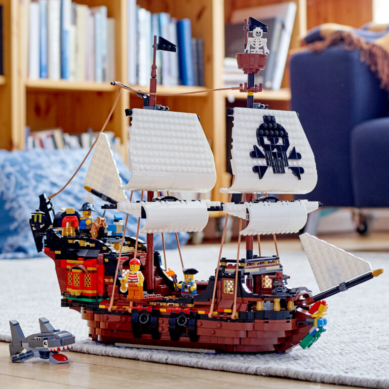 LEGO 31109 Creator Piratenschip - LEGO 31109 INT 19
