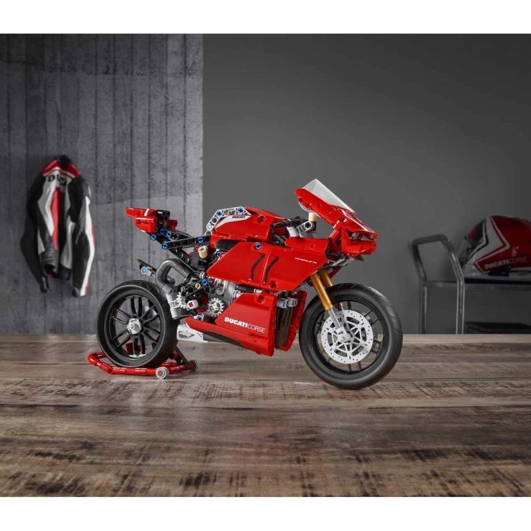 LEGO 42107 Technic Ducati Panigale V4 R - LEGO 42107 INT 14