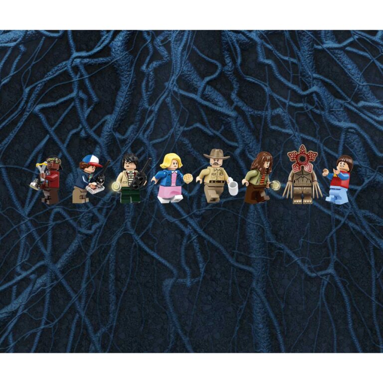 LEGO 75810 Stranger Things The Upside Down - LEGO 75810 INT 6