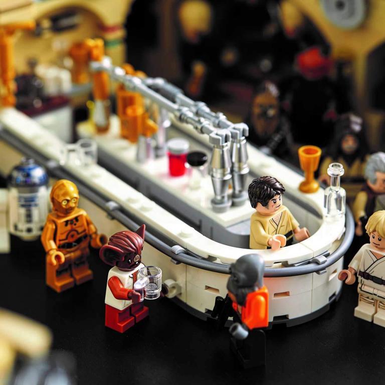 LEGO 75290 Star Wars Mos Eisley Cantina - LEGO 75290 15