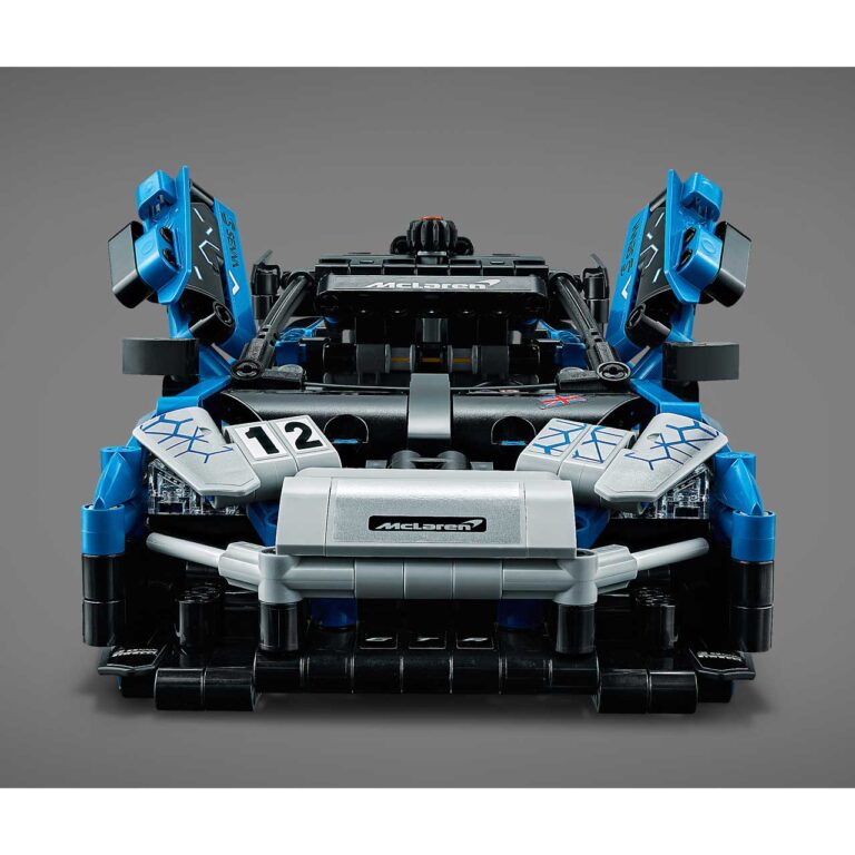 LEGO 42123 McLaren Senna GTR - 42123 WEB SEC03