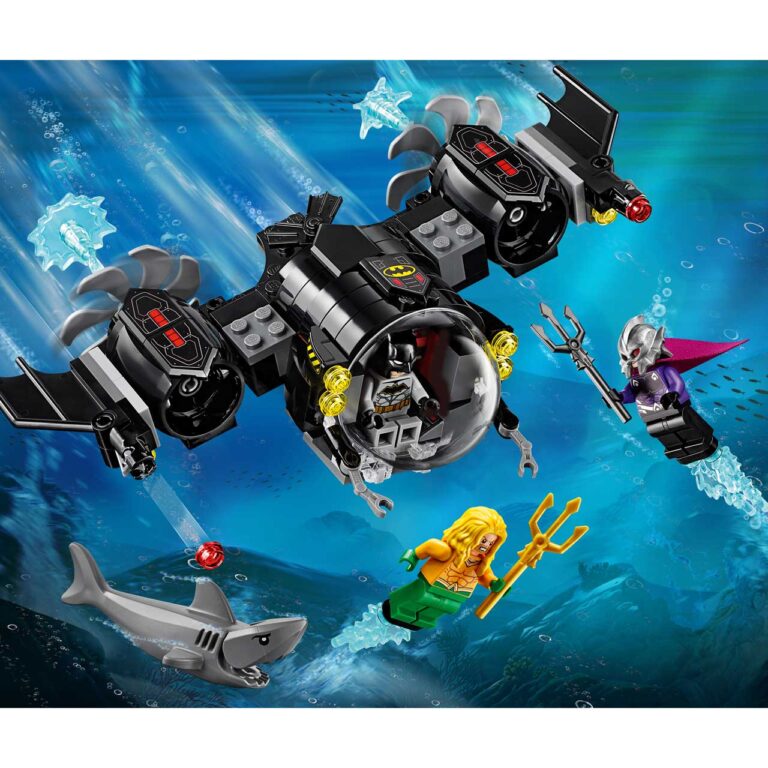 LEGO 76116 Batman Batduikboot en het onderwatergevecht - LEGO 76116 INT 3