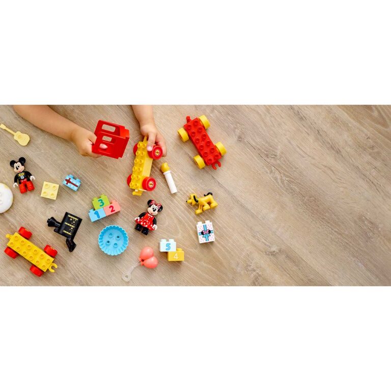LEGO 10941 DUPLO Mickey & Minnie Verjaardagstrein - 10941 Build