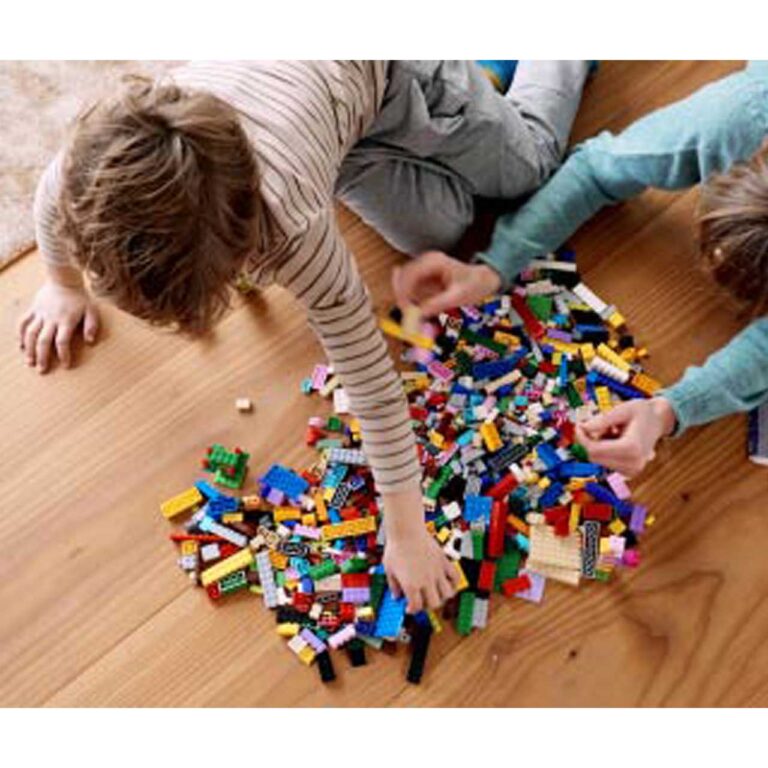 LEGO 11016 Classic Creatieve bouwstenen - 11016 ShopperVideo 38s 16x9