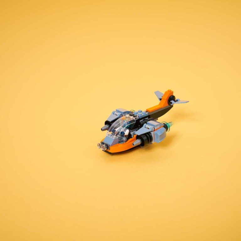 LEGO 31111 Creator Cyberdrone - 31111 Lifestyle Envr A