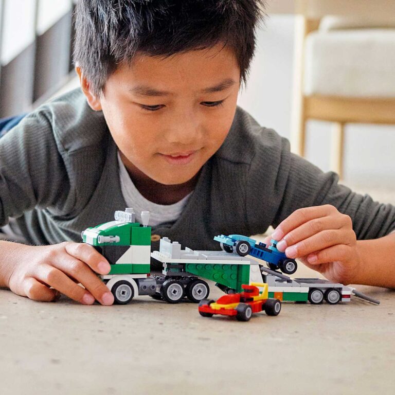LEGO 31113 Creator Racewagen transportvoertuig - 31113 Creator3in1 1HY21 EcommerceMobile NOTEXT 1500x1500 3