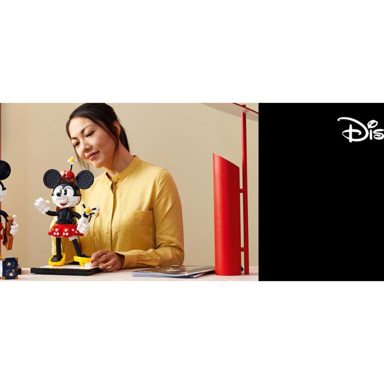 LEGO 43179 Disney Mickey Mouse & Minnie Mouse - 43179 Lifestyle