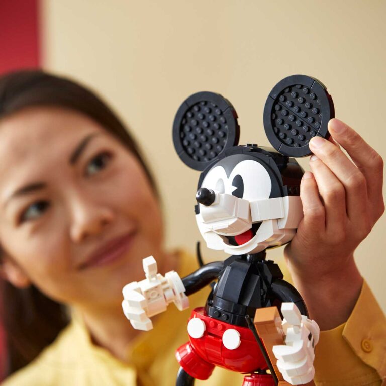 LEGO 43179 Disney Mickey Mouse & Minnie Mouse - 43179 Lifestyle 06