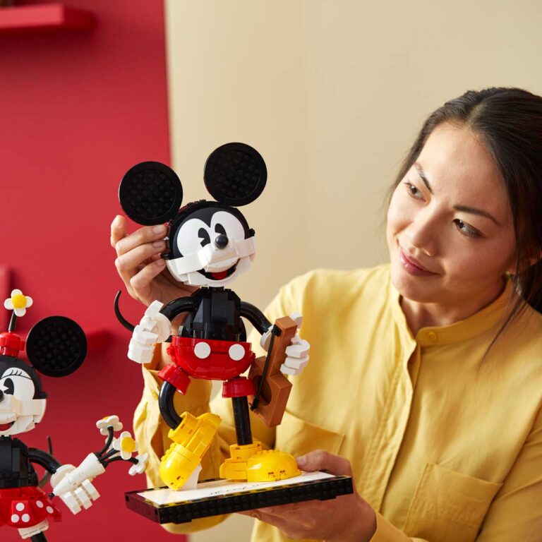 LEGO 43179 Disney Mickey Mouse & Minnie Mouse - 43179 Lifestyle 07