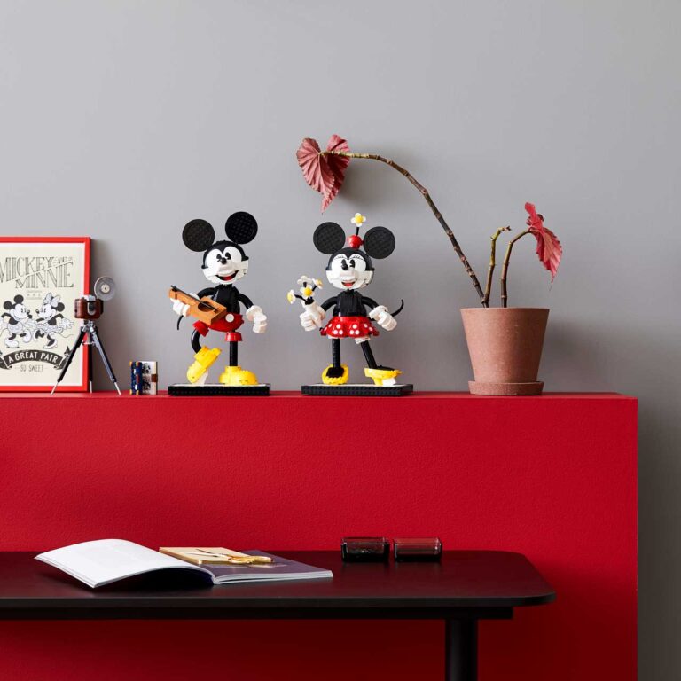 LEGO 43179 Disney Mickey Mouse & Minnie Mouse - 43179 Lifestyle 16