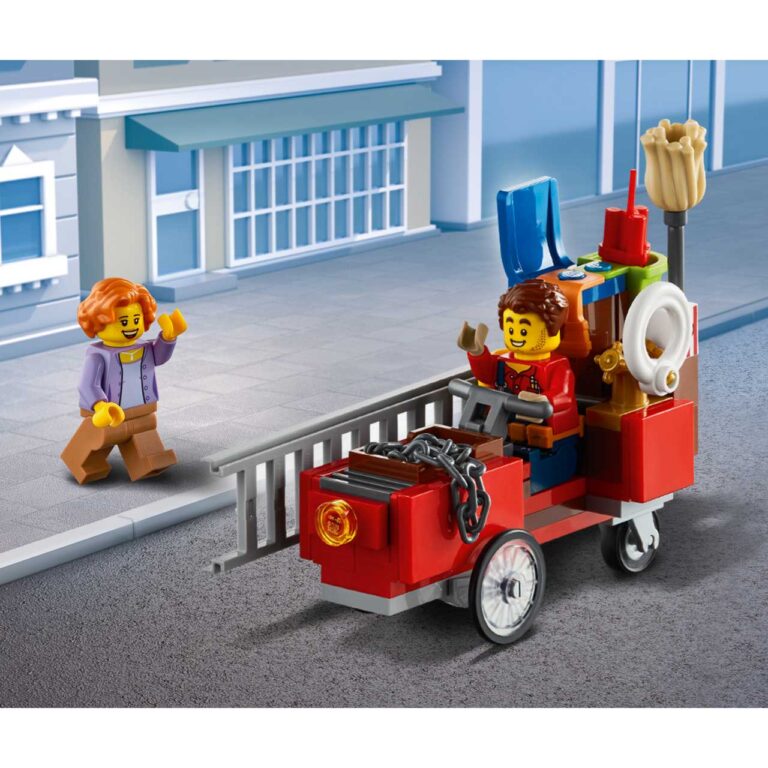 LEGO 60271 City Marktplein - 60271 WEB SEC04
