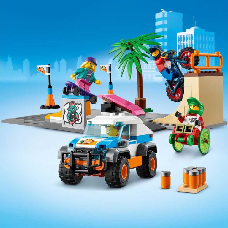 LEGO 60290 City Skatepark - 60290 City 1HY21 EcommerceMobile US 1500x1500 NOTEXT 3