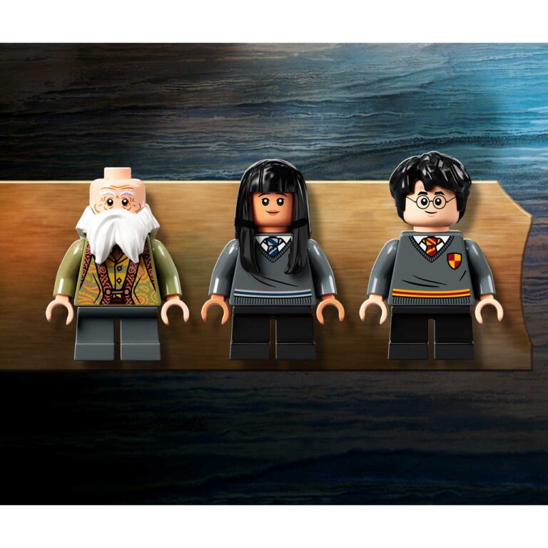 LEGO 76385 Harry Potter™ Zweinstein™ Moment: Toverspreukenles - 76385 WEB Lineup