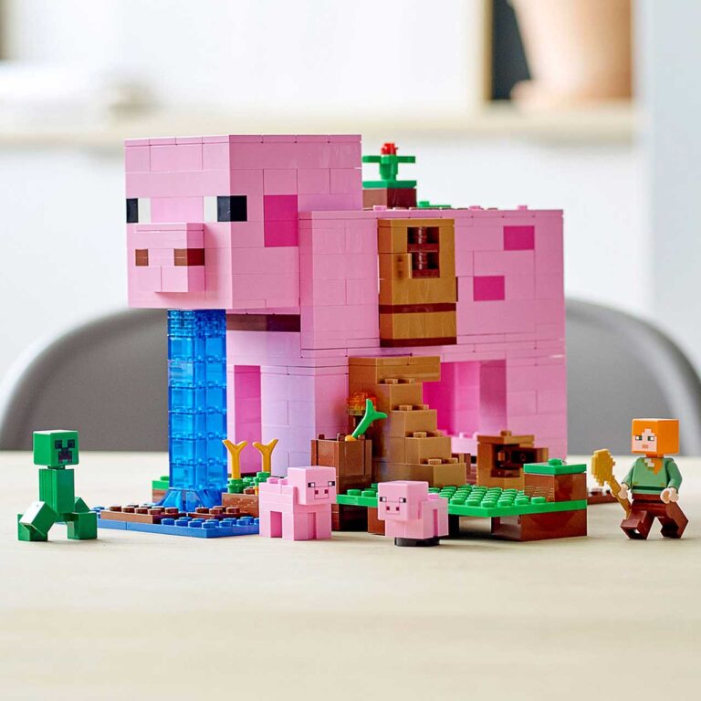 LEGO 21170 Minecraft Het varkenshuis - 21170 Minecraft 1HY21 EcommerceMobile NOTEXT 1500x1500 1