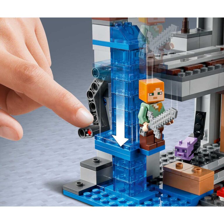 LEGO 21169 MINECRAFT Het allereerste avontuur - LEGO 21169 INT 6