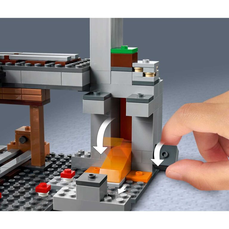 LEGO 21169 MINECRAFT Het allereerste avontuur - LEGO 21169 INT 7
