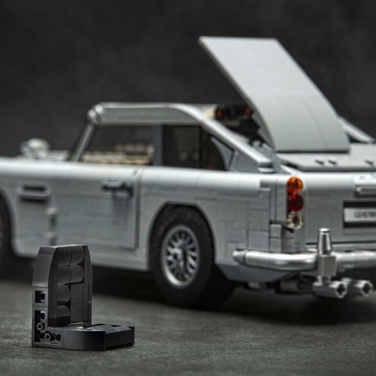 LEGO 10262 Creator James Bond Aston Martin DB5 - LEGO 10262 INT 21