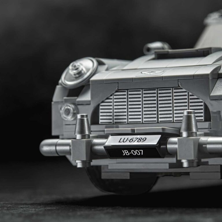 LEGO 10262 Creator James Bond Aston Martin DB5 - LEGO 10262 INT 24