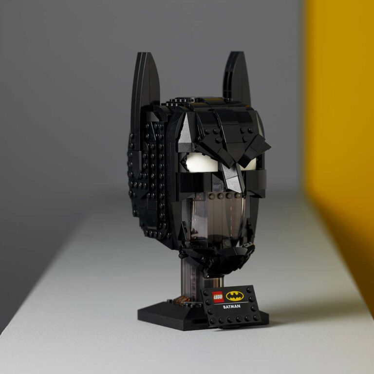 LEGO 76182 Batman Masker - 76182 Lifestyle Gif 17
