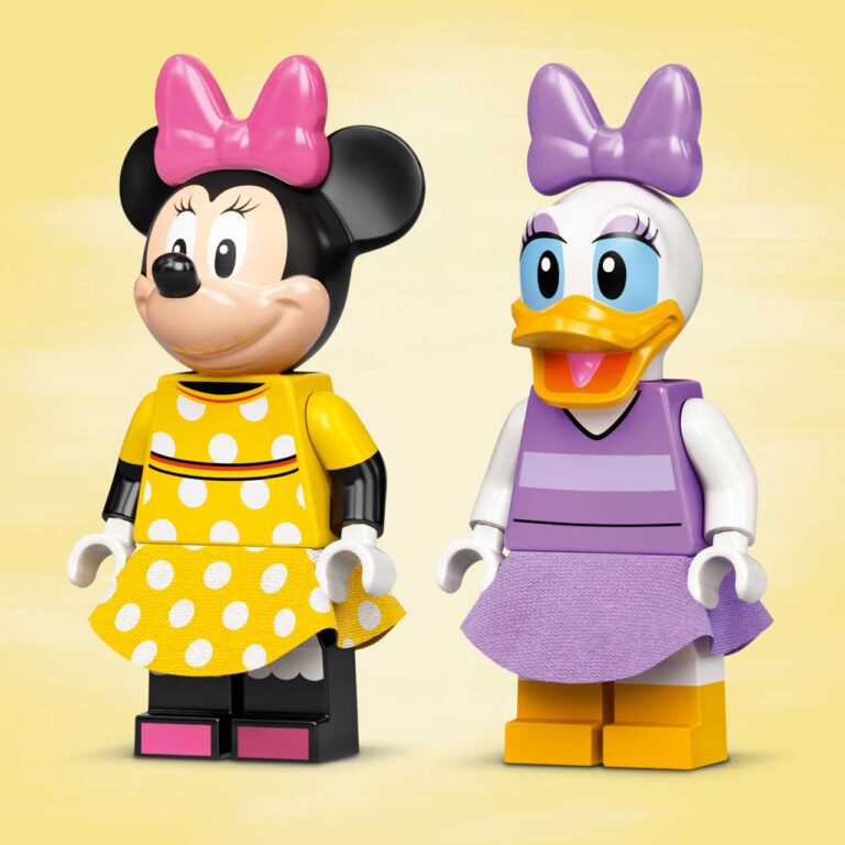 LEGO 10773 Disney Minnie Mouse ijssalon - 10773 Feature2 MB