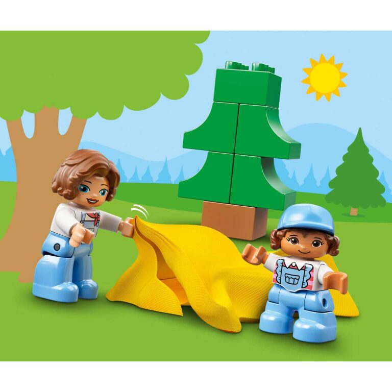 LEGO 10946 DUPLO Familie camper avonturen - 10946 WEB SEC01