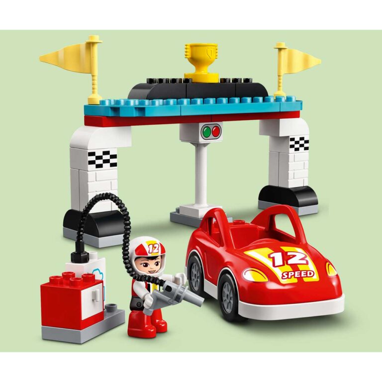 LEGO 10947 DUPLO Stad Racewagens - 10947 WEB SEC05