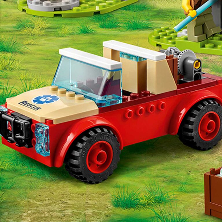 LEGO 60301 City Wildlife Rescue off-roader - 60301 Feature HOTSPOT1 5 1 MB