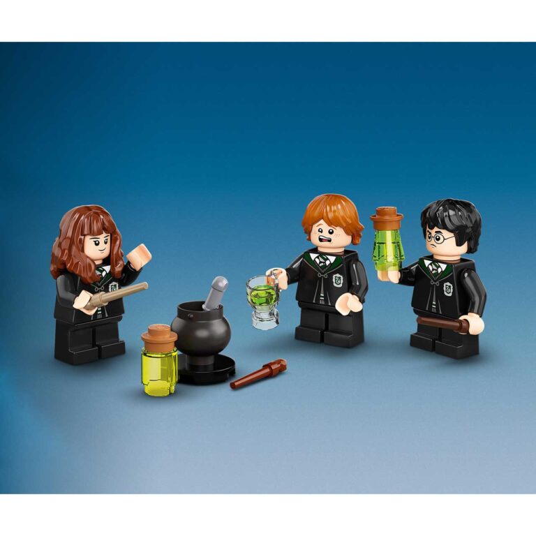 LEGO 76386 Harry Potter™ Zweinstein™: Wisseldrank vergissing - 76386 WEB SEC01
