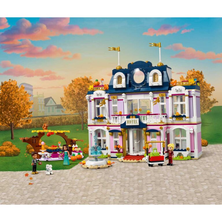 LEGO 41684 Friends Heartlake City Grand Hotel - LEGO 41684 INT 12
