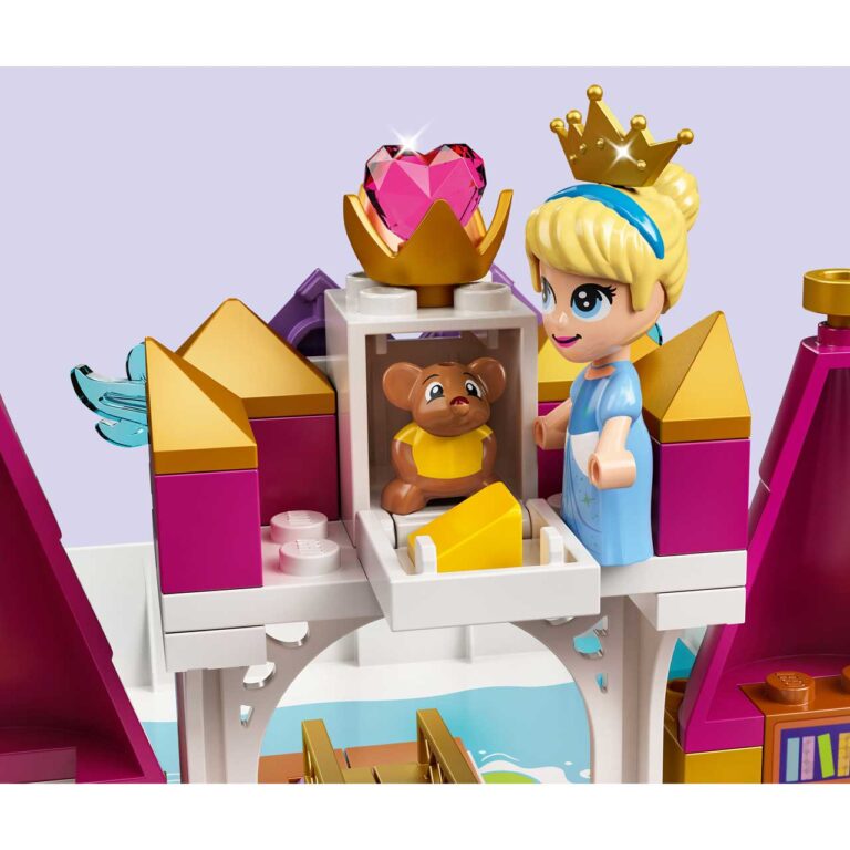 LEGO 43193 Disney Ariel, Belle, Assepoester en Tiana's verhalenboekavontuur - 43193 WEB SEC08