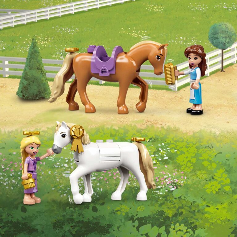 LEGO 43195 Disney Belle en Rapunzel's koninklijke paardenstal - 43195 DisneyPrincess 2HY21 EcommerceMobile NOTEXT 1500x1500 2