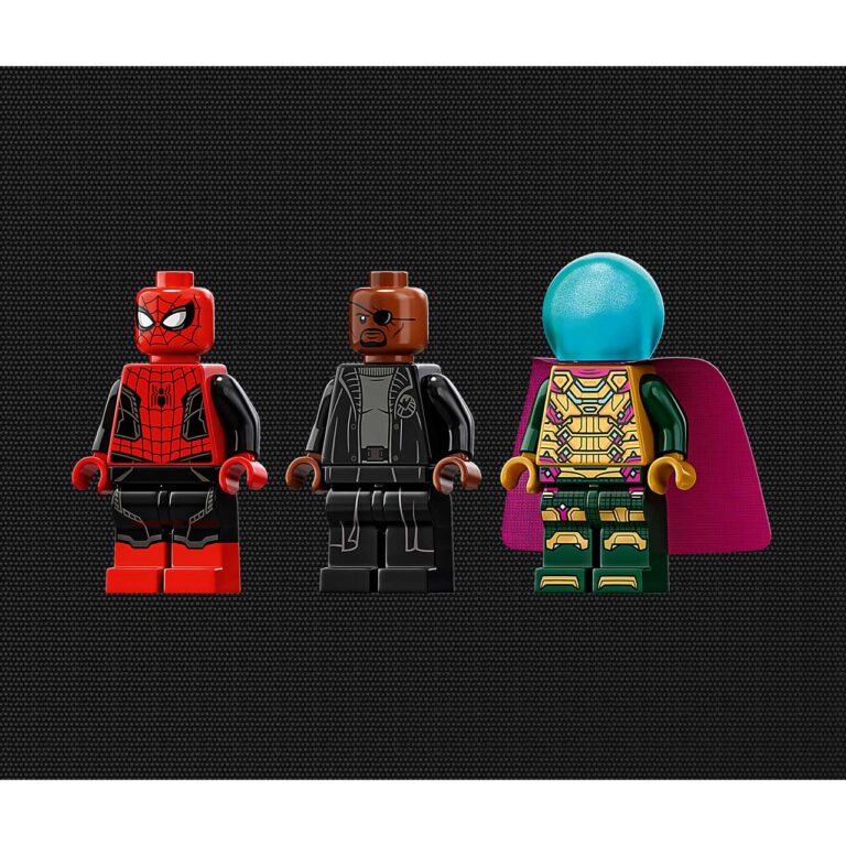 LEGO 76184 Marvel Spider-Man vs. Mysterio droneaanval - 76184 WEB Lineup
